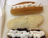 餡ホイップ、ドレンチェリーのコッペサンド作り方3写真