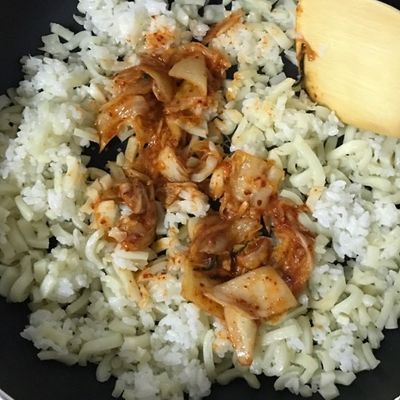 ソバ(うどん)メシ？炒飯？◇簡単自分ご飯 by メガネクタイ