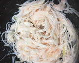 春雨と玉ねぎの明太おかか和え作り方4写真