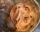 シンプルが美味いピリ辛!オニオンリングス作り方4写真