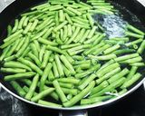 サヤエンドウの甘和え作り方1写真