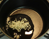 トマト缶で何かと便利なトマトソース♪作り方2写真