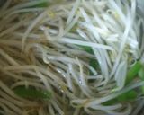 もやしニラバター味噌ラーメン作り方1写真