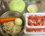 超楽々 ポーク・キャベツ甘辛みそ炒め〜作り方1写真
