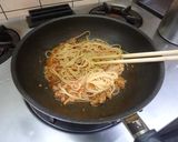 レトルトハンバーグのミートソースパスタ作り方3写真
