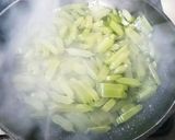 ごま油の風味が最高♪茎わかめの炒め煮作り方6写真