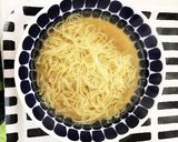 餃子の王将ラーメン(塩)でアサリラーメン作り方7写真