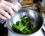 会津伝統野菜　荒久田茎立の洋風おひたし作り方5写真