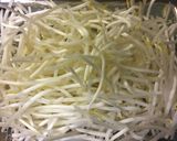 もやしとつまみ菜のナムル　作り方1写真