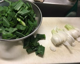 新玉ねぎと厚揚げの味噌炒め作り方1写真