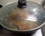3種天然キノコ、3種根菜のソース炒め作り方14写真