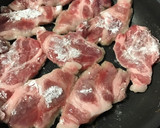 お肉柔らか♡豚と長葱の黒酢炒め作り方1写真