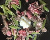 春のおかず☆ふきと牛肉の塩麹炒め作り方3写真