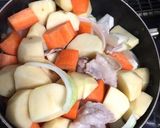 煮崩れ知らず!つゆだく肉じゃが☆作り方3写真