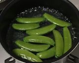 副菜スナップエンドウとミニトマトのサラダ作り方1写真