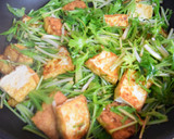 簡単☆水菜と厚揚げの味噌炒め作り方4写真