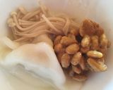 納豆と王将の水餃子のスープ作り方2写真