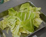 春キャベツのソテー（エビチリ味）作り方1写真