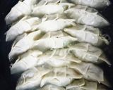 義母お気に入りのにんにく野菜餃子作り方9写真