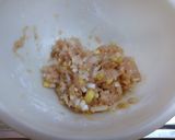 鶏団子の油揚げ巾着と白菜の煮物作り方2写真