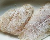 本日のお昼 パンガシウスの包み煮作り方1写真