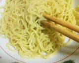 簡単！太白胡麻油と鶏がらの素DE油そば♪作り方3写真