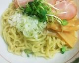 簡単！太白胡麻油と鶏がらの素DE油そば♪作り方4写真