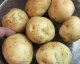 新じゃがのそぼろ煮作り方1写真