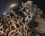 バラ肉とゼンマイの味噌炒め作り方4写真
