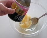 白桃のコンポートとイチゴのトライフル作り方1写真