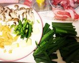 簡単！豚肉とニラのバター炒め♪作り方1写真
