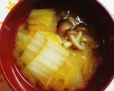 白菜とぶなしめじの味噌汁★作り方4写真