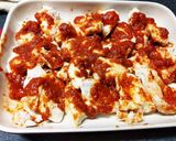 酒蒸しで柔らか♪鶏胸肉のトマトチーズ焼き作り方5写真