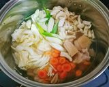 .家にある調味料だけで簡単塩レモン鍋:)作り方3写真