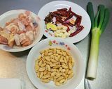 四川風☆宮保鶏丁（鶏肉とナッツの辛炒め）作り方1写真