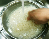 初心者でも簡単！冷凍唐揚げ焼きそうめん作り方2写真
