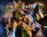 豚肉と舞茸の生姜炒め♪作り方5写真