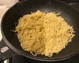 ナンプラー風味の海老塩あんかけ焼そば作り方3写真