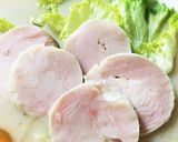 簡単☆鶏ハム＆卵の親子のせ豚骨ラーメン☆作り方3写真