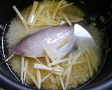 炊飯器で簡単！かわはぎの炊き込みご飯作り方2写真
