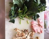 ほうれん草とベーコンのクリームパスタ作り方1写真