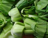 鶏ささみとチンゲン菜とニラのピリ辛大葉煮作り方4写真