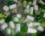 鶏皮とねぎのスープ作り方3写真