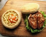 マフィンを使ったチキンと卵サンド作り方7写真