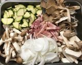 きのこのオリーブオイル炒めガーリック風味作り方1写真