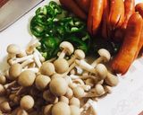 餃子の皮でお手軽ピザ♪作り方1写真