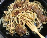 焼肉タレで焼うどん♪作り方4写真
