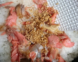 10分朝ご飯♪塩鮭1切れでちらし寿司風作り方1写真
