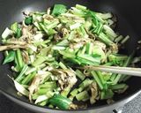 舞茸と小松菜の甘辛わさび炒め作り方3写真
