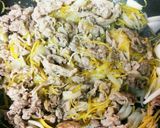 豚肉と玉ねぎの“夕飯”スクランブルエッグ作り方4写真